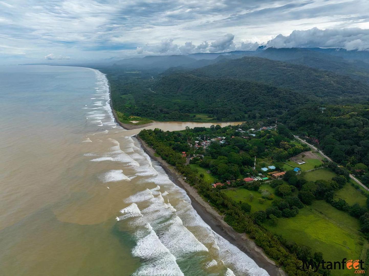 Bamboo River House And Hotel Домінікаль Екстер'єр фото